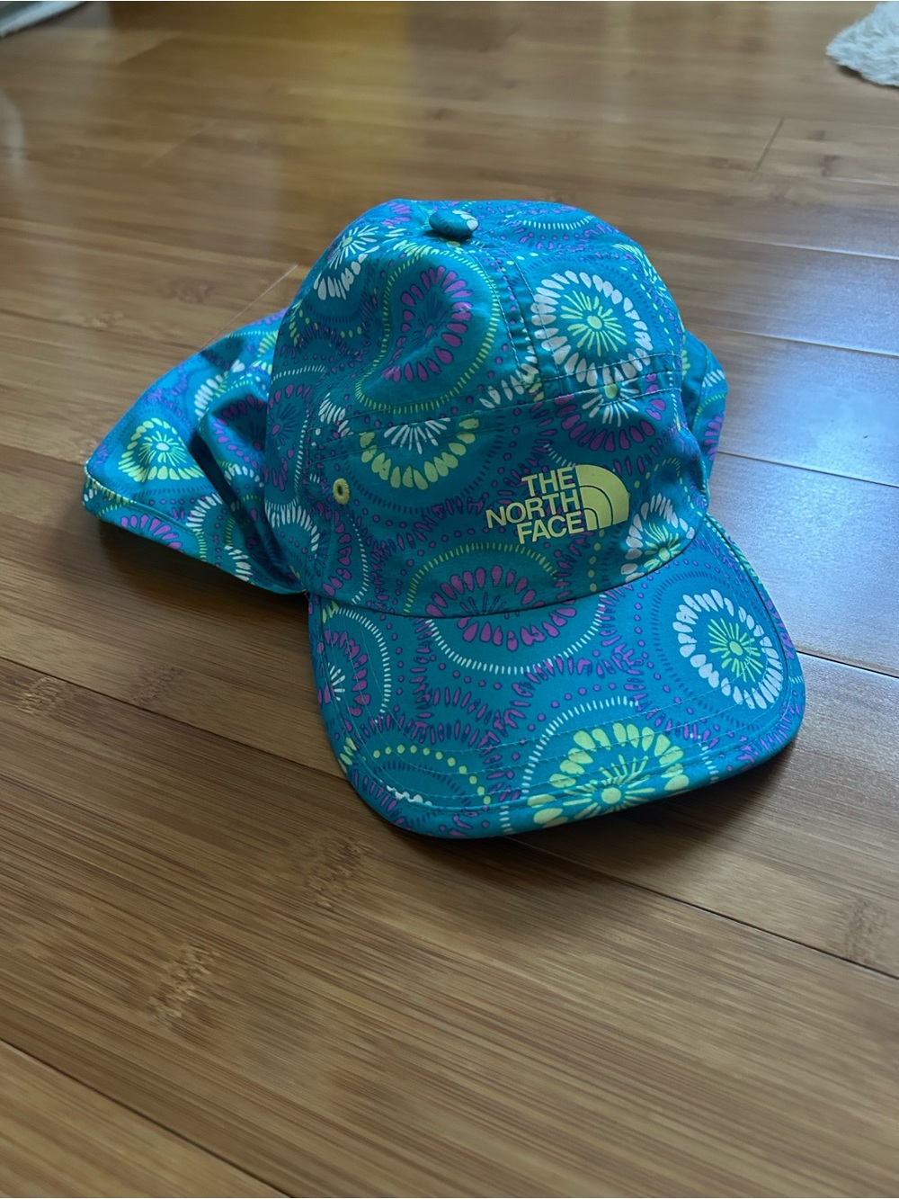 The North Face Teal Patterned Sun Cap